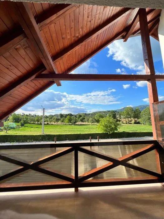 Pensiunea Rnb Maramures Surdesti  Экстерьер фото