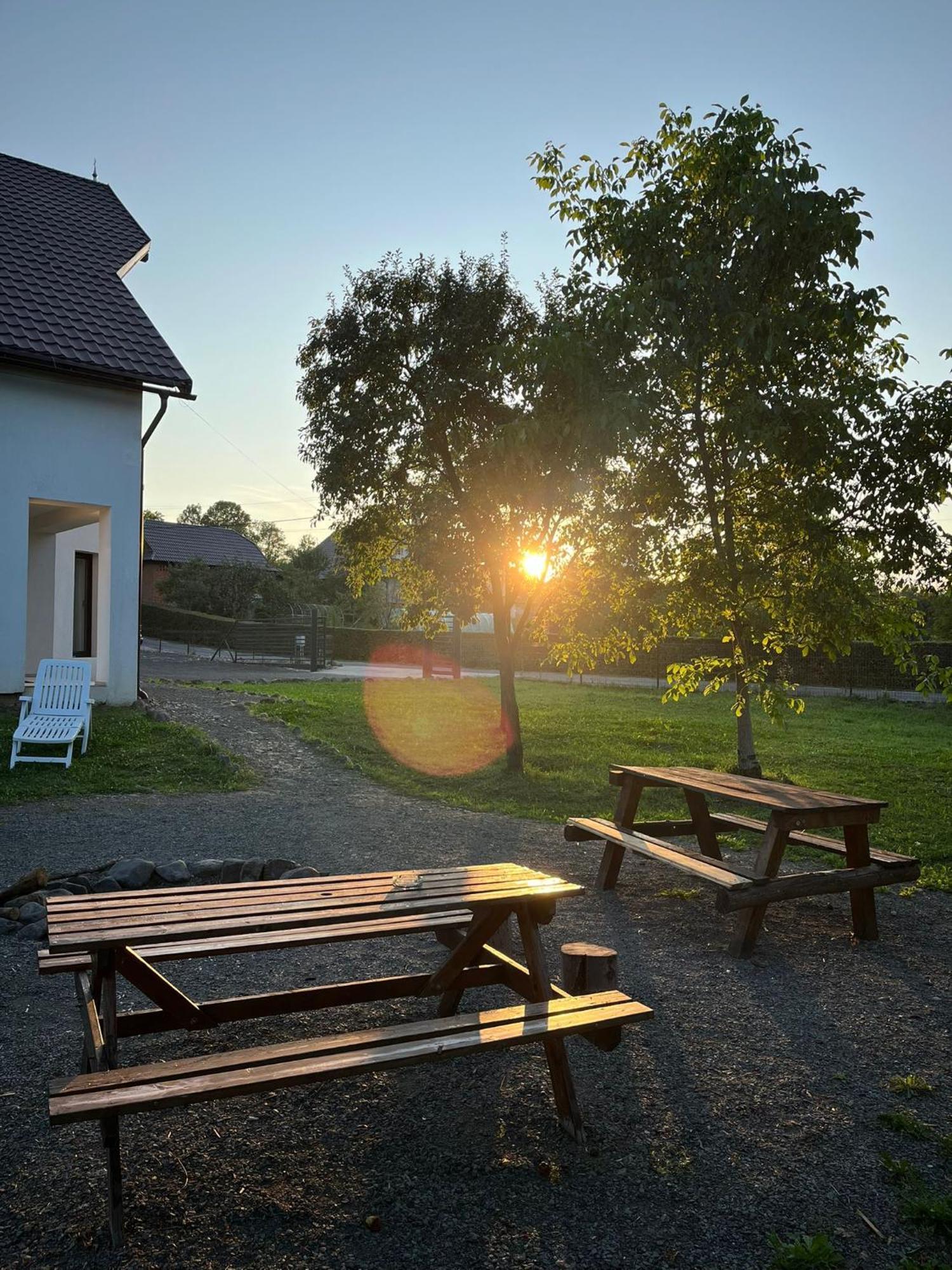 Pensiunea Rnb Maramures Surdesti  Экстерьер фото